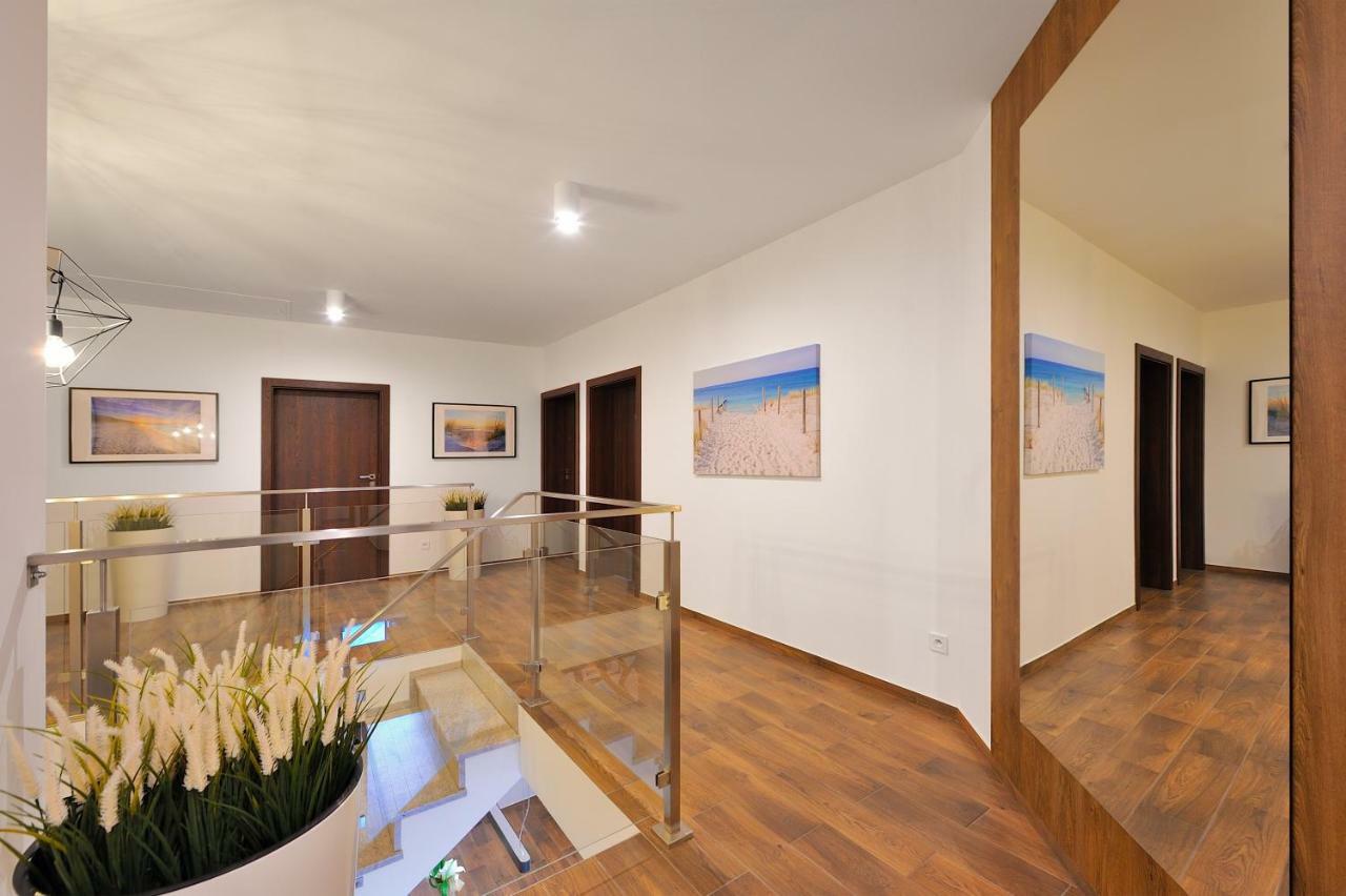 Villa-Alexandra-Mielenko Εξωτερικό φωτογραφία